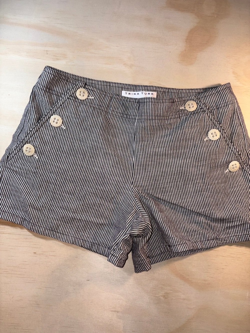 Trina Turk Dearest Nautical Style Woman’s Shorts. Sz 2